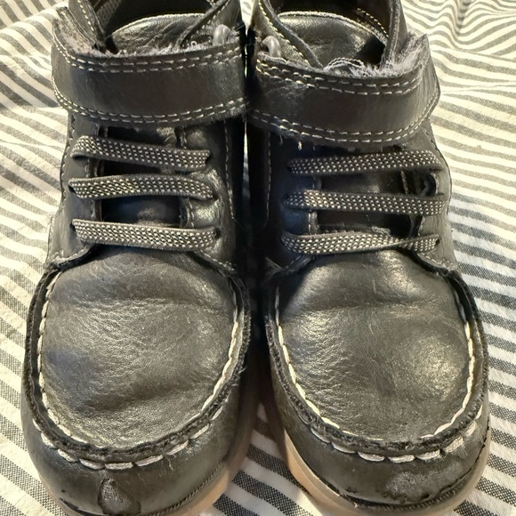 Stride Rite Gray Stuart Boots - Picture 2 of 5